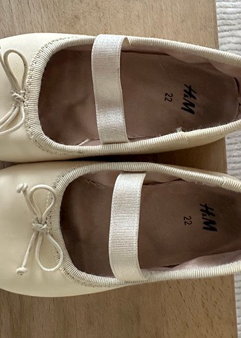 Hm Kız Çocuk Krem Fiyonk Detaylı Babet - Görsel 2