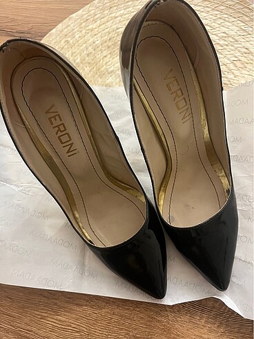 Diğer Veroni rugan stiletto