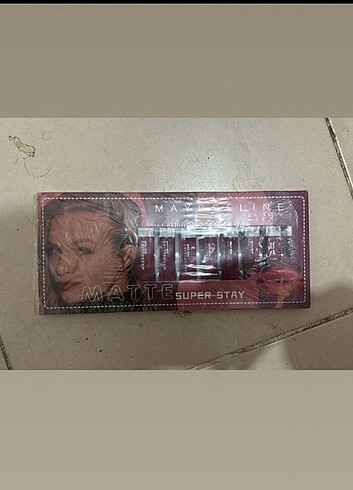 Maybelline 12li ruj