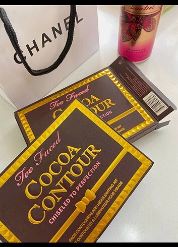 Cocoa contour far paleti