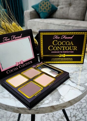 Too faced far paleti