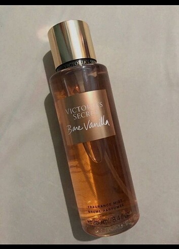 Victoria's secret vücut spreyi 