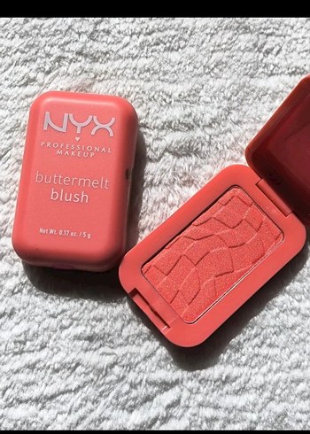 NYX Buttermelt Pastel Pembe Allık