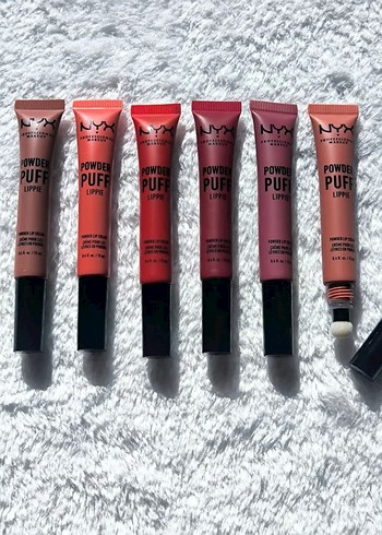 Koyu Kırmızı NYX Powder Puff Lippie Ruj