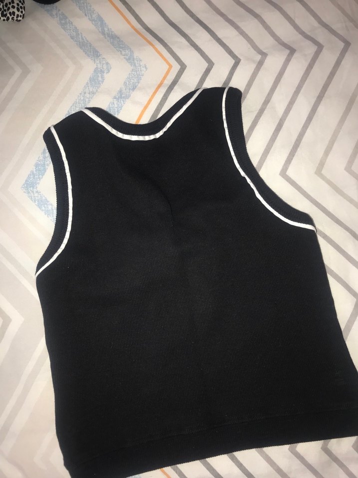 Siyah Baskılı Mini Sporcu Üstü - Görsel 3