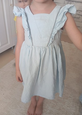 Kız Çocuk Mavi Keten V Yaka Fırfırlı Elbise - Görsel 5