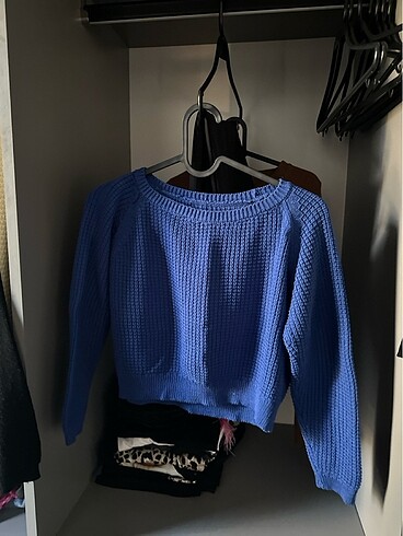 Mavi crop kazak