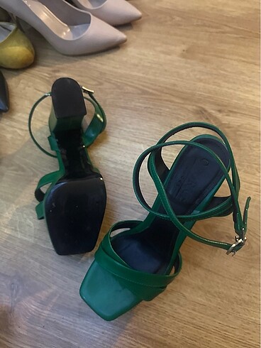 Yeşil topuklu - Görsel 8