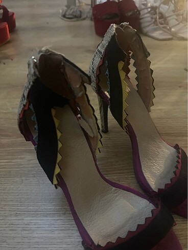 Renkli topuklu - Görsel 6