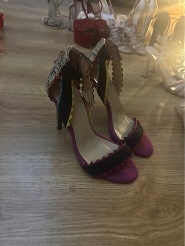 Renkli topuklu - Görsel 7