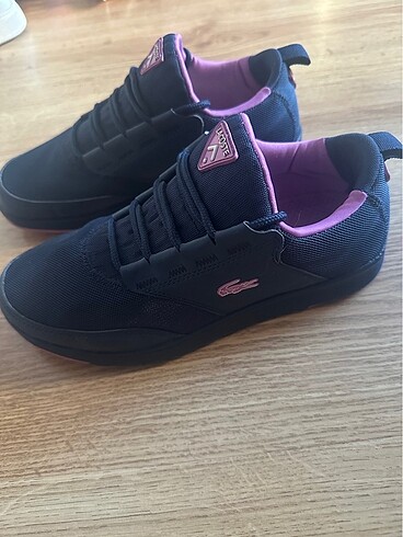 Lacoste spor ayakkabı