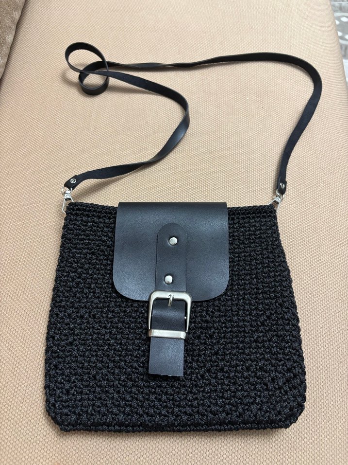 Deri kapaklı,Kilit Tokalı Örgü Kadın Çapraz Çanta - Görsel 3
