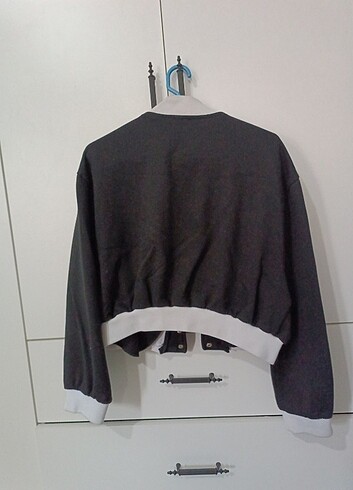 m Beden siyah Renk Crop kolej ceket