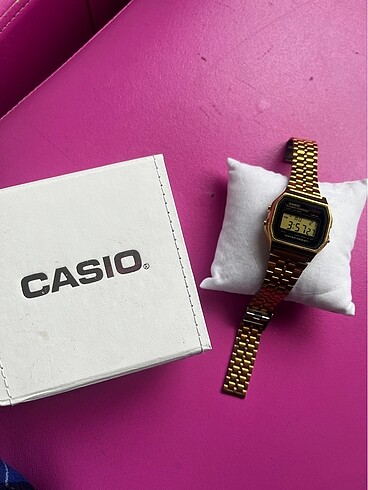 CASİO ALTIN RENK SAAT
