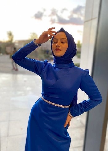 Uzun Kollu Mavi Drapeli Abiye Elbise - Görsel 3