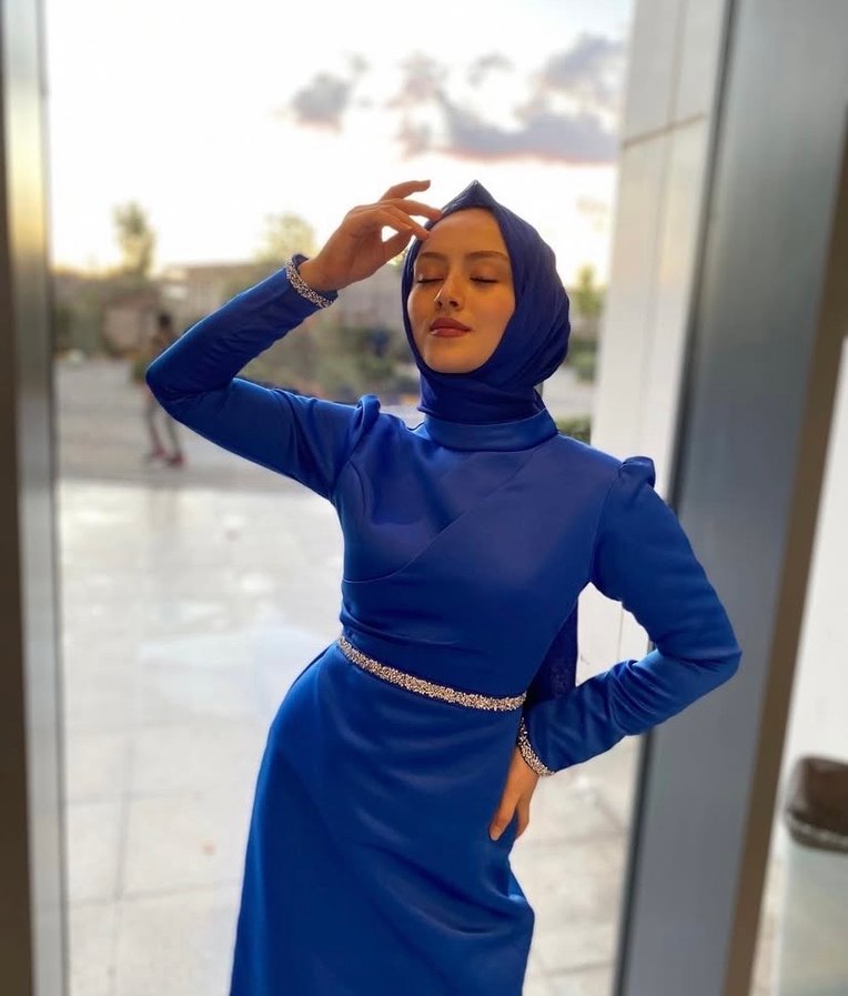 Uzun Kollu Mavi Drapeli Abiye Elbise - Görsel 3