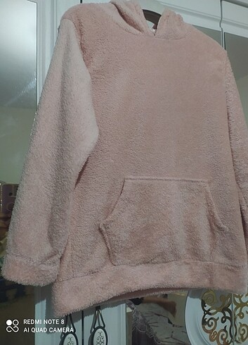 Kışlık kapşonlu peluş üst 