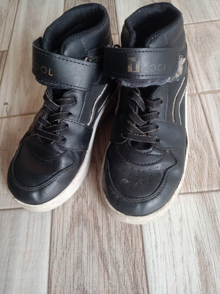 kiz cocuk kislik bot - Görsel 3