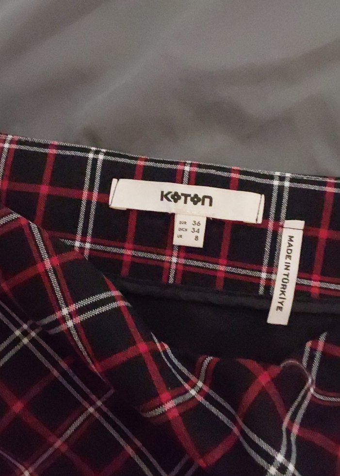 Kırmızı Ekose Pileli etek - Görsel 2