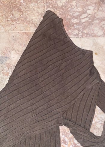 Düğmeli hali V Yaka bluz - Görsel 3