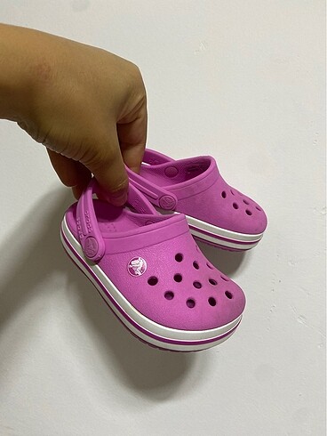 Crocs bebek terlik