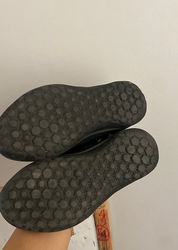 Siyah Erkek Çocuk krampon - Görsel 3