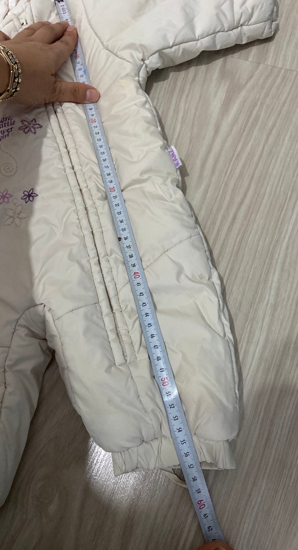 Beyaz Nakışlı Bebek Kız Tulumu - Görsel 2