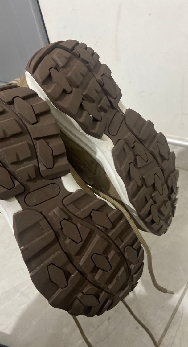 Kahverengi kadın bot - Görsel 5