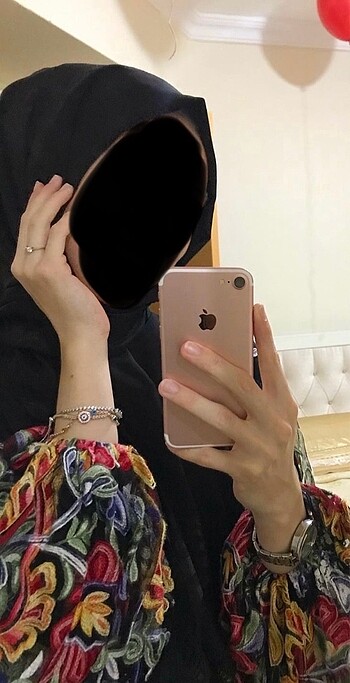 36 Beden Kol detayı çiçekli tesettür elbise