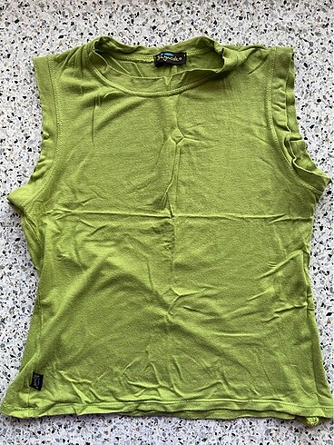 Yeşil body crop