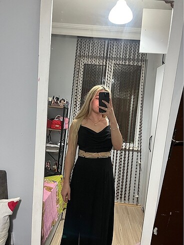 m Beden Siyah uzun yırtmaçlı abiye