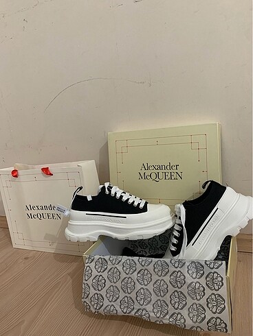 Alexander McQUEEN ayakkabı