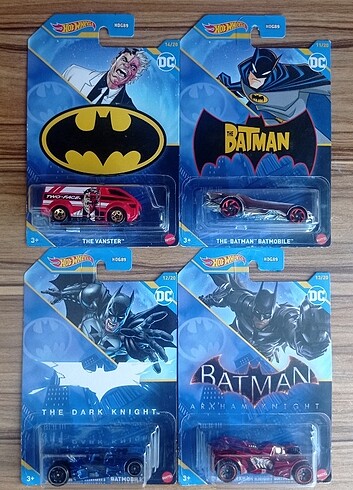 Hotwheels 4,lü Batman set