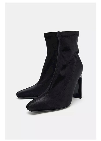 Zara Siyah Kadife Bilekte topuklu Bot - Görsel 2