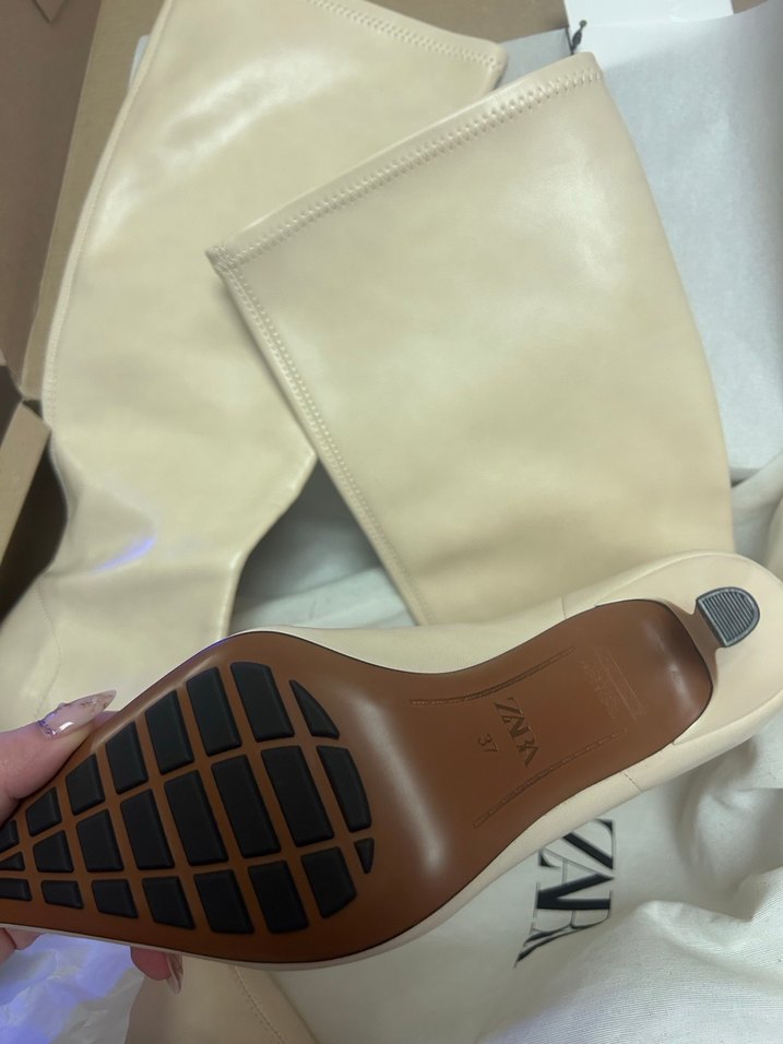 Zara Topuklu Çizme - Görsel 3