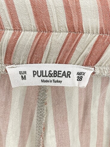 m Beden çeşitli Renk Pull and Bear Düz Kesim %70 İndirimli.