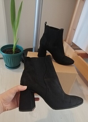 H&M Siyah bot