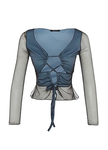 Cut-out Detaylı Crop Bluz 