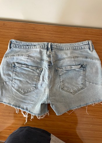 Kadın Gri Mini Denim Şort Rahat Kesim - Görsel 2