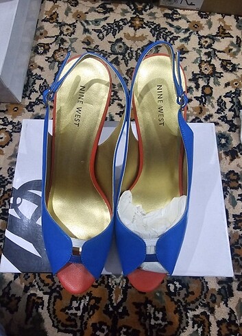 40 Beden Ninewest arkası açık topuklu ayakkabı 