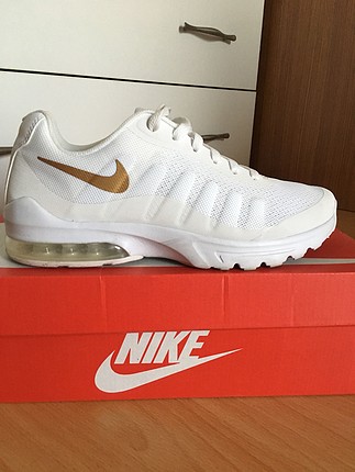 Nike Nike air max invigor