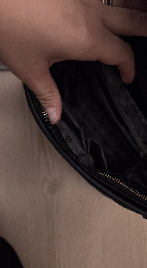 Zincir Detaylı Siyah Süet Kadın Çanta - Görsel 2