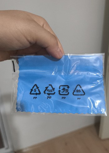 Siyah 3D  Gözlüğü - Görsel 2