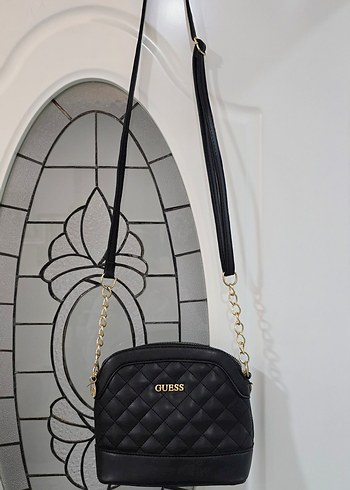 Diğer GUESS Zincir Detaylı Siyah Deri Kadın Çanta