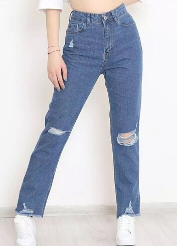 Diğer Yırtmaçlı jean pantolon