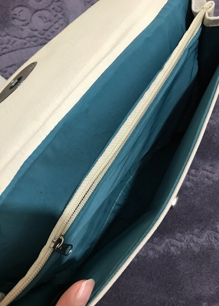 Temiz Kullanılmış Çanta - Görsel 3