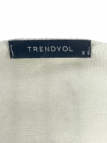 s Beden beyaz Renk Trendyol & Milla Mini Üst %70 İndirimli.
