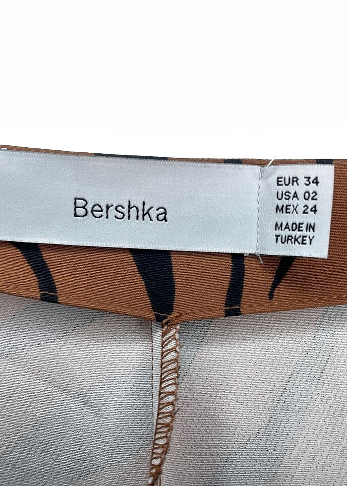Bershka Düz Kesim %70 İndirimli. - Görsel 4