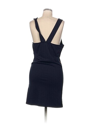 40 Beden River Island Kısa Elbise %70 İndirimli.