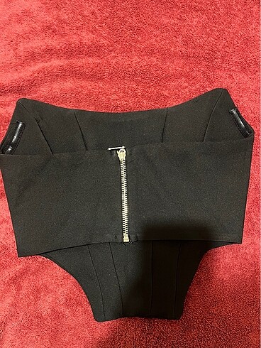 Trendyol & Milla Korse crop